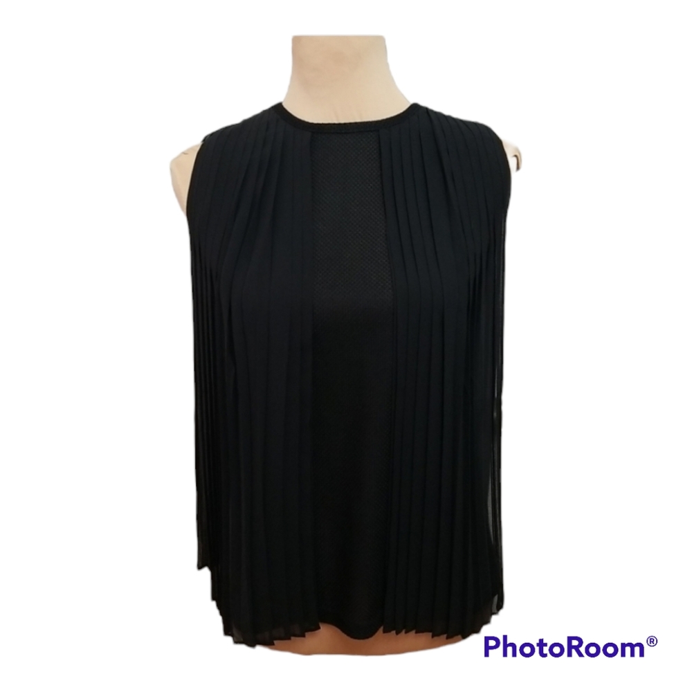 Black top, small, NWT